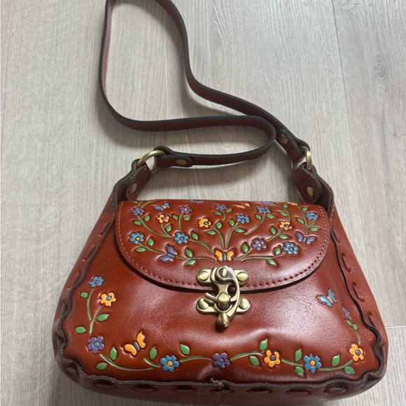 Patricia Nash Handbags - NWT Patricia Nash | Micaela Floral Leather | Boho Shoulder Purse